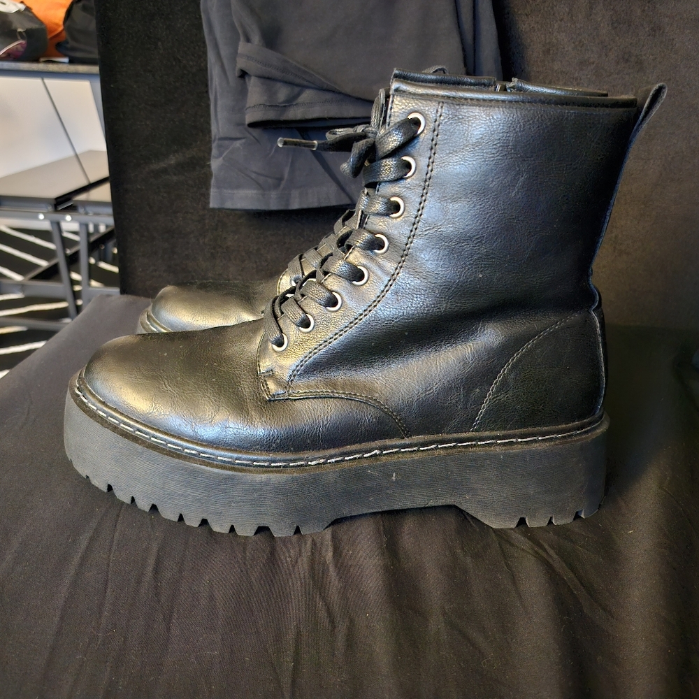 Combat Boots